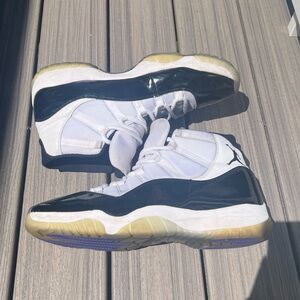 Jordan 11 concord size 16